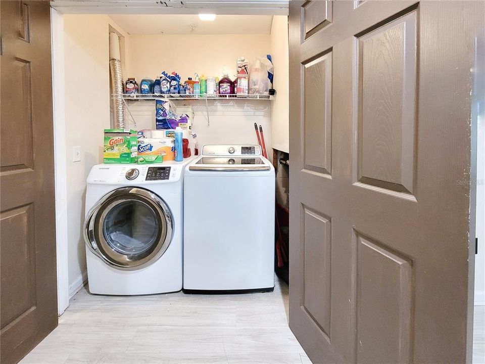 For Sale: $194,500 (4 beds, 4 baths, 1177 Square Feet)