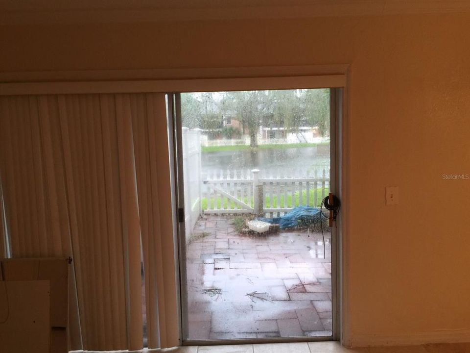 На продажу: $139,000 (1 спален, 1 ванн, 644 Квадратных фут)