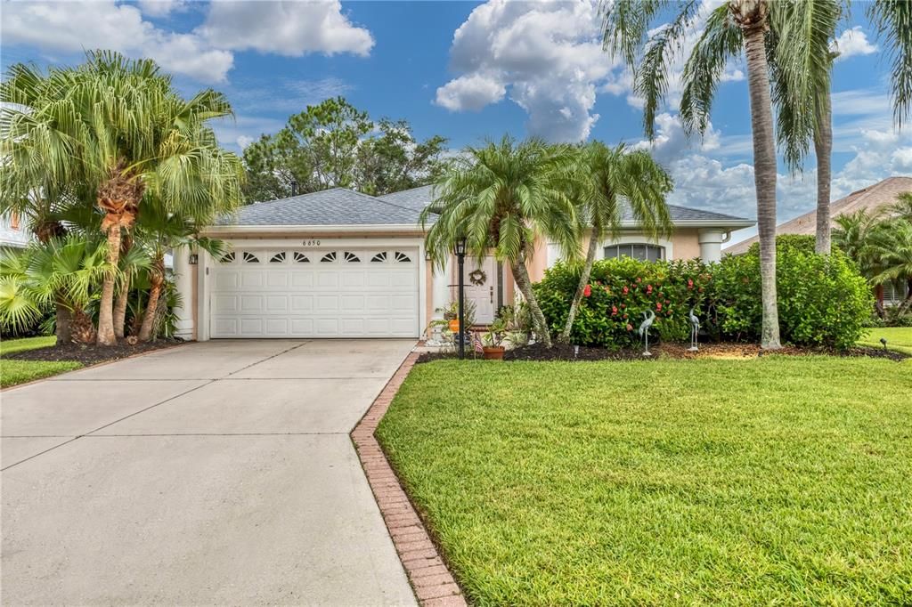 Recently Sold: $480,000 (3 beds, 2 baths, 1668 Square Feet)