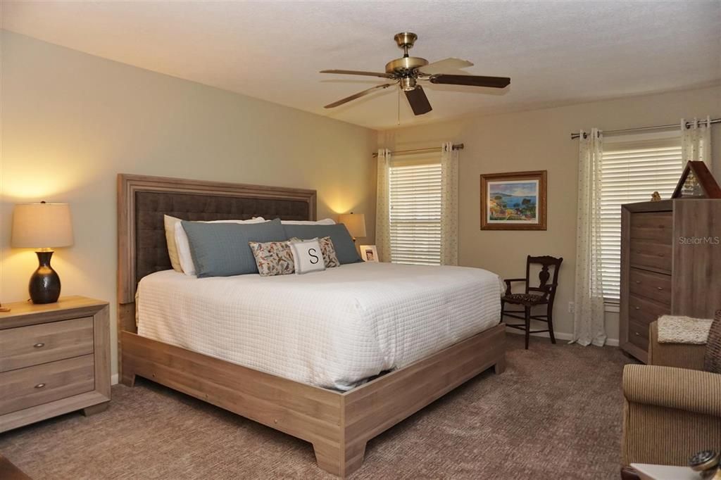 En Venta: $234,900 (2 camas, 2 baños, 1518 Pies cuadrados)