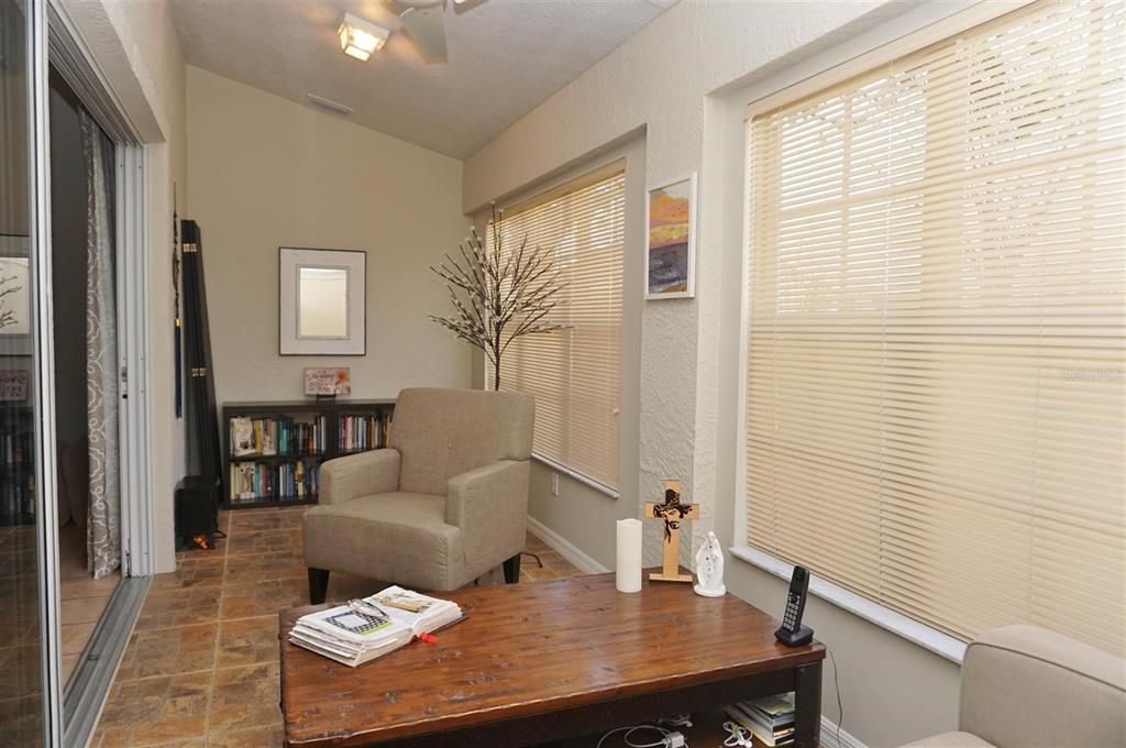 En Venta: $234,900 (2 camas, 2 baños, 1518 Pies cuadrados)