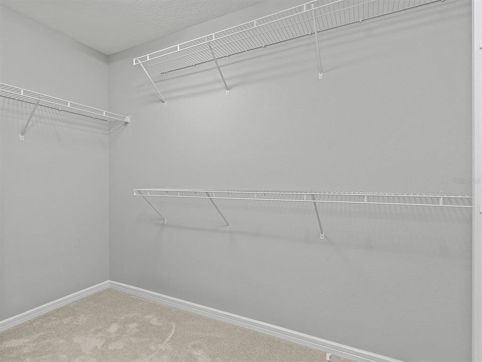 合同活跃: $485,000 (3 贝兹, 2 浴室, 1712 平方英尺)