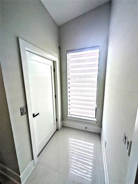 В аренду: $4,900 (2 спален, 2 ванн, 1850 Квадратных фут)