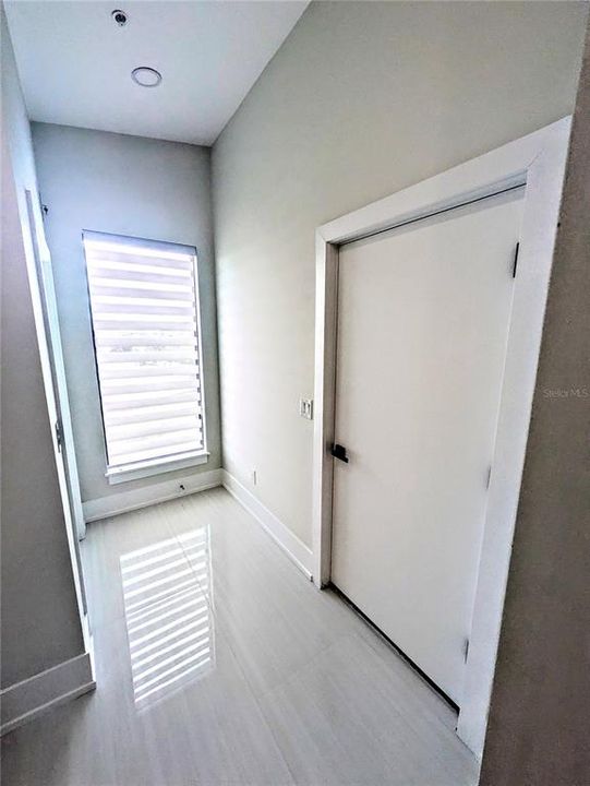 В аренду: $4,900 (2 спален, 2 ванн, 1850 Квадратных фут)