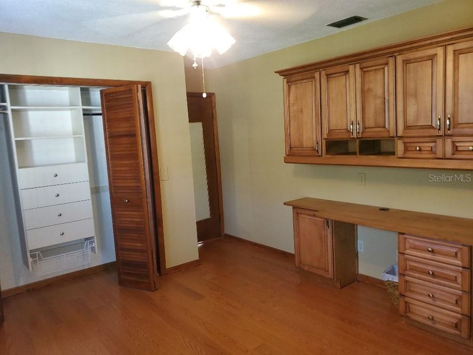 Active With Contract: $829,750 (4 beds, 3 baths, 2936 Square Feet)