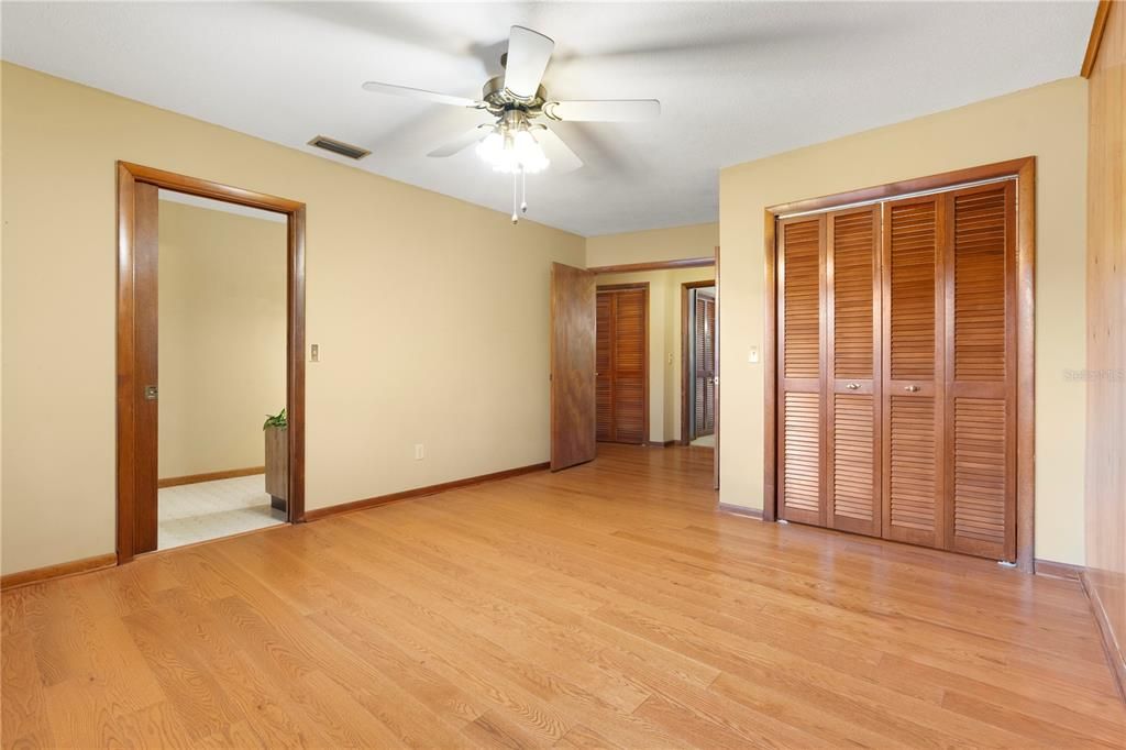 Active With Contract: $829,750 (4 beds, 3 baths, 2936 Square Feet)