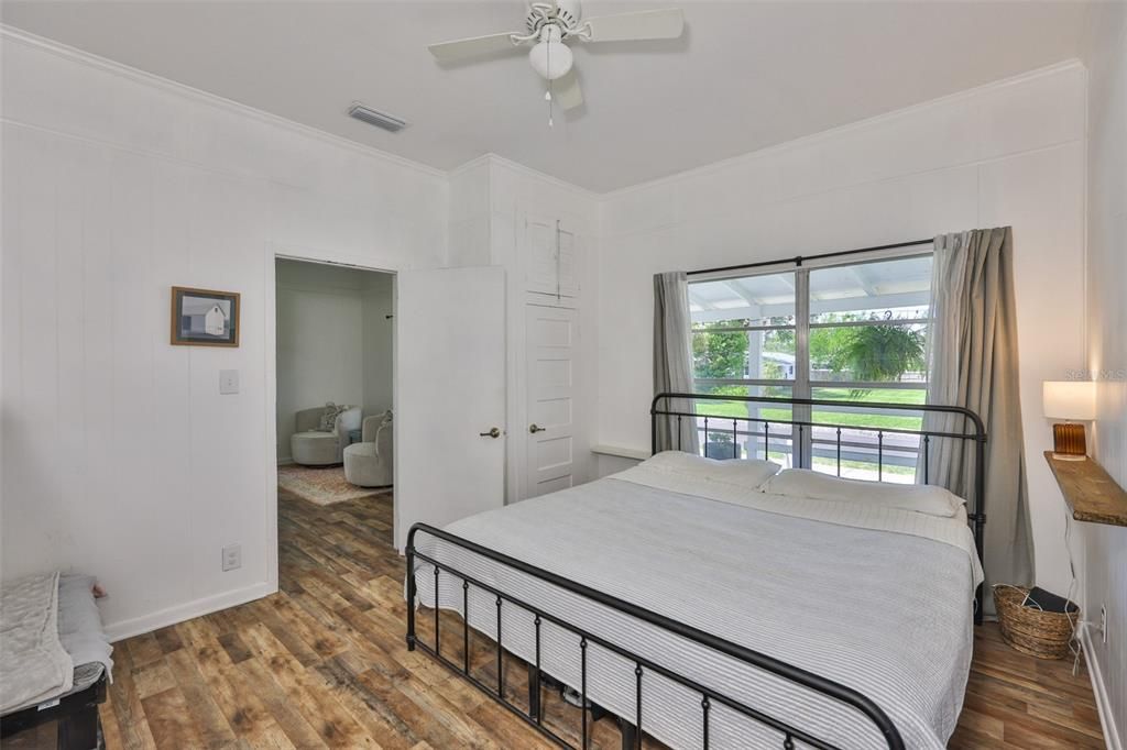 For Sale: $324,999 (3 beds, 2 baths, 1668 Square Feet)