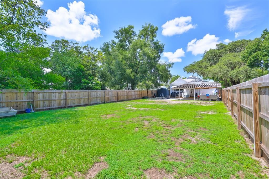 For Sale: $324,999 (3 beds, 2 baths, 1668 Square Feet)