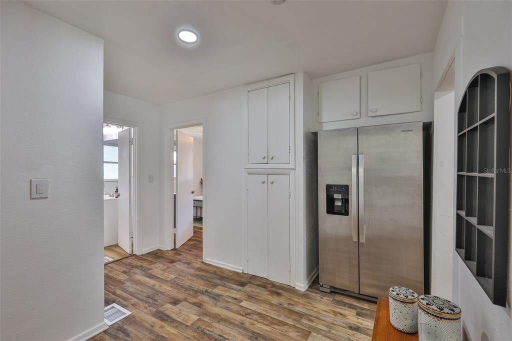 For Sale: $324,999 (3 beds, 2 baths, 1668 Square Feet)