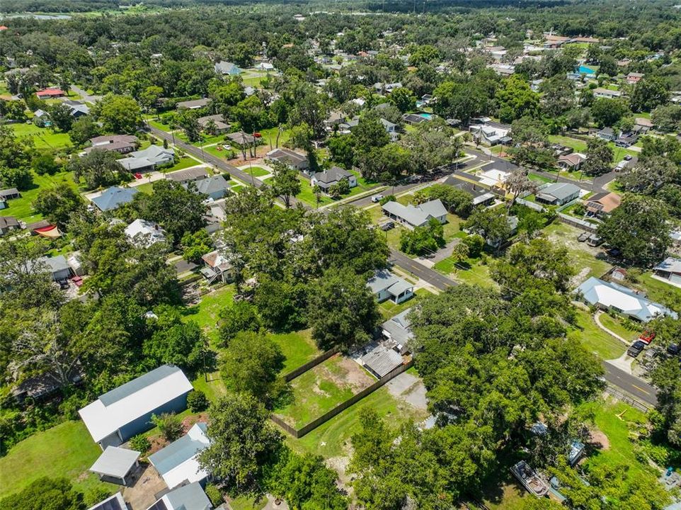 For Sale: $324,999 (3 beds, 2 baths, 1668 Square Feet)