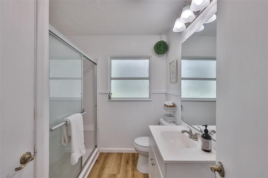 For Sale: $324,999 (3 beds, 2 baths, 1668 Square Feet)