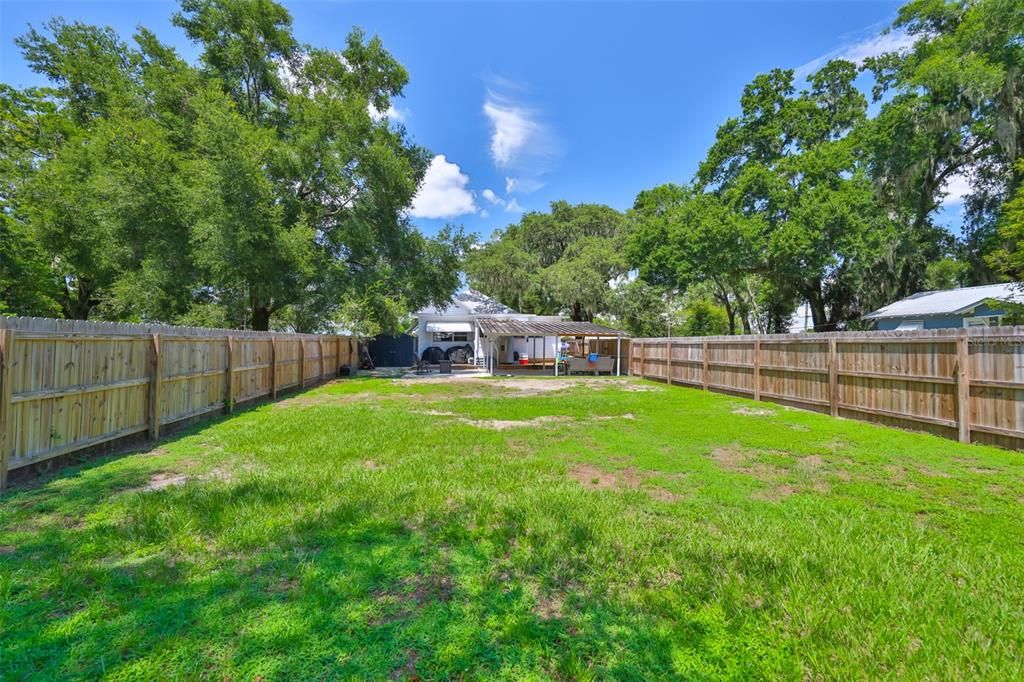 For Sale: $324,999 (3 beds, 2 baths, 1668 Square Feet)