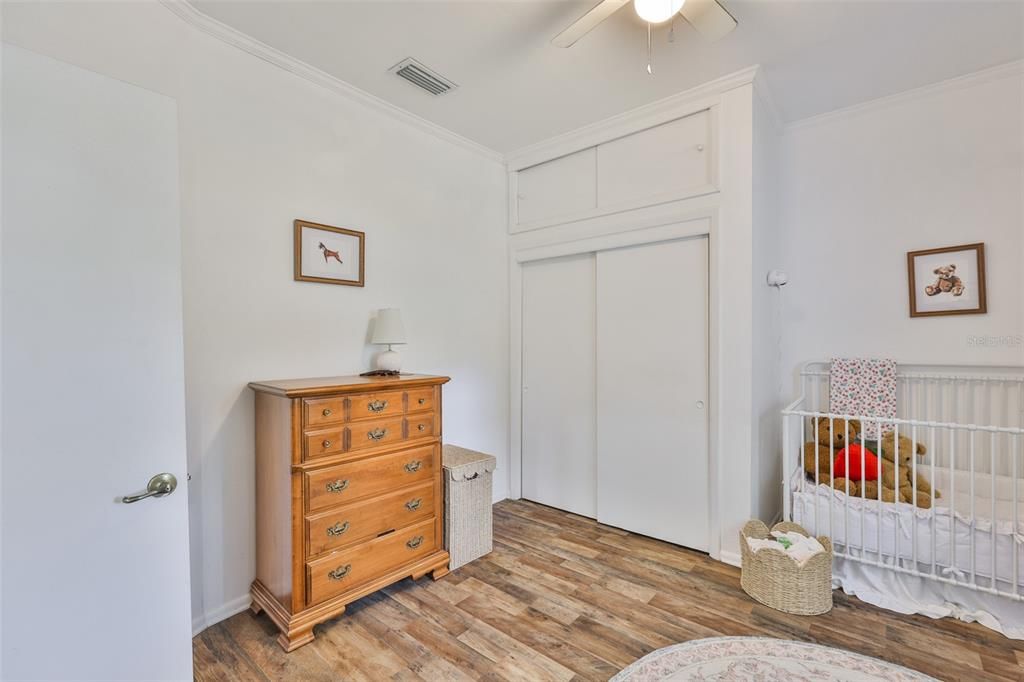 For Sale: $324,999 (3 beds, 2 baths, 1668 Square Feet)