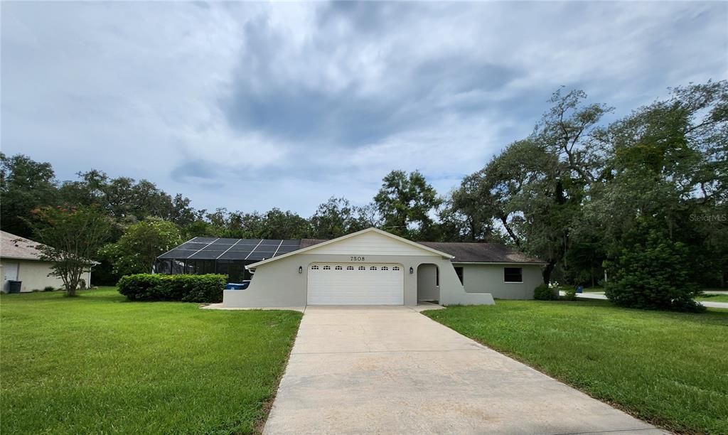 Activo con contrato: $314,900 (3 camas, 2 baños, 1584 Pies cuadrados)