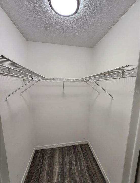 Activo con contrato: $314,900 (3 camas, 2 baños, 1584 Pies cuadrados)