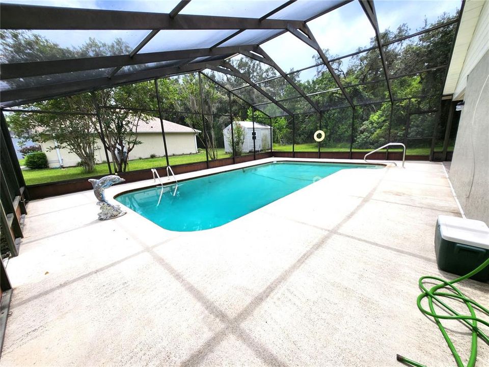 Activo con contrato: $314,900 (3 camas, 2 baños, 1584 Pies cuadrados)