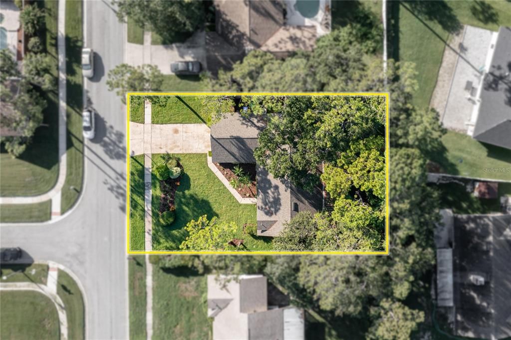 合同活跃: $549,000 (3 贝兹, 2 浴室, 1819 平方英尺)