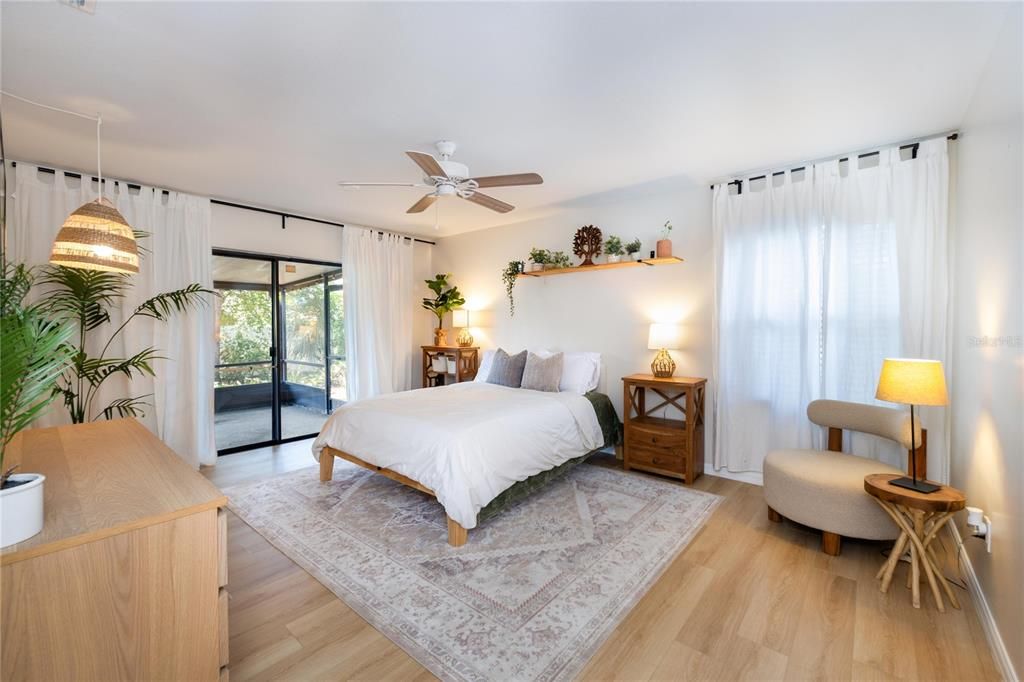 合同活跃: $549,000 (3 贝兹, 2 浴室, 1819 平方英尺)