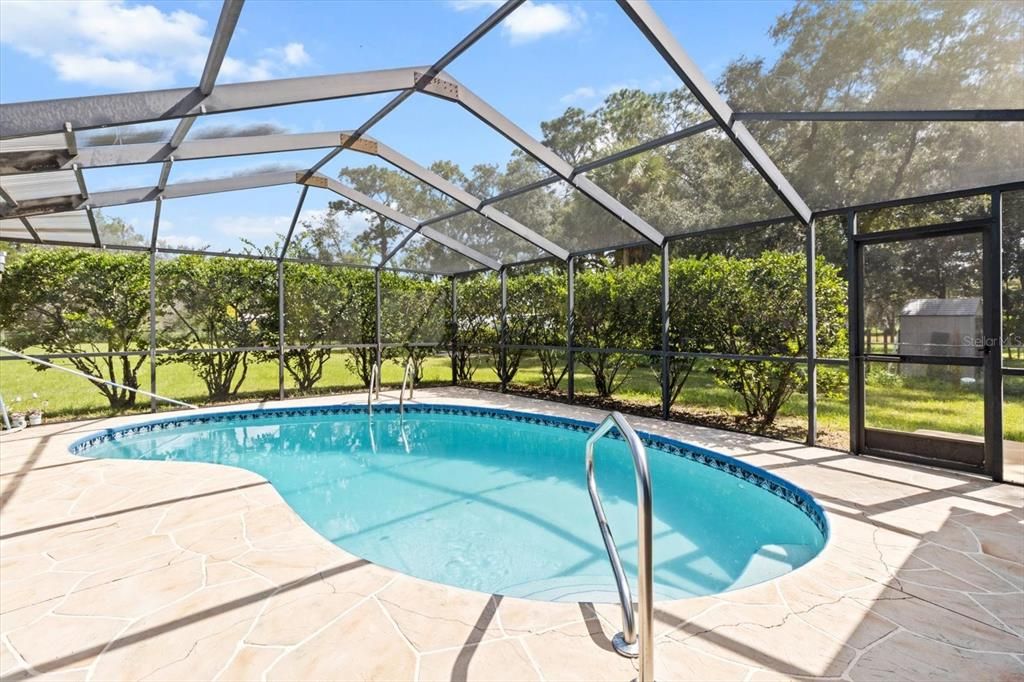 For Sale: $359,900 (3 beds, 2 baths, 2067 Square Feet)