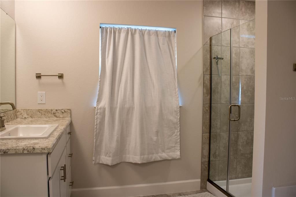 For Sale: $369,900 (4 beds, 3 baths, 2508 Square Feet)