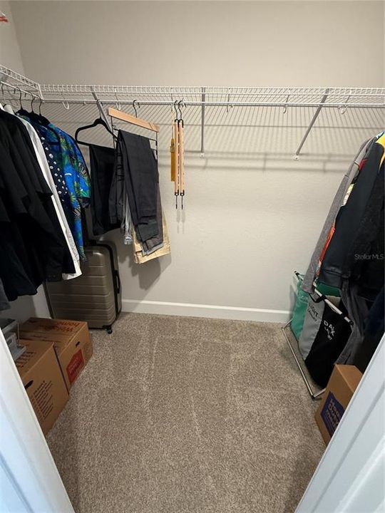 For Sale: $369,900 (4 beds, 3 baths, 2508 Square Feet)