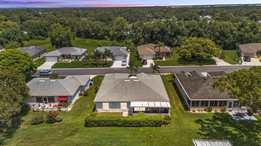 Active With Contract: $349,900 (3 beds, 2 baths, 2006 Square Feet)