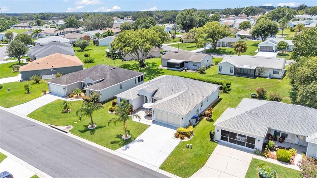 Active With Contract: $349,900 (3 beds, 2 baths, 2006 Square Feet)