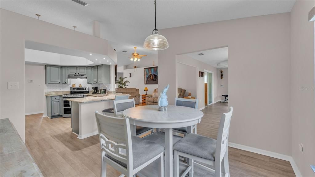 Active With Contract: $349,900 (3 beds, 2 baths, 2006 Square Feet)