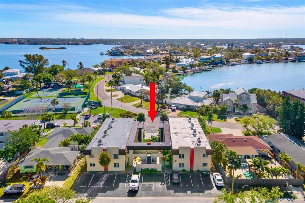 For Rent: $3,000 (1 beds, 1 baths, 598 Square Feet)