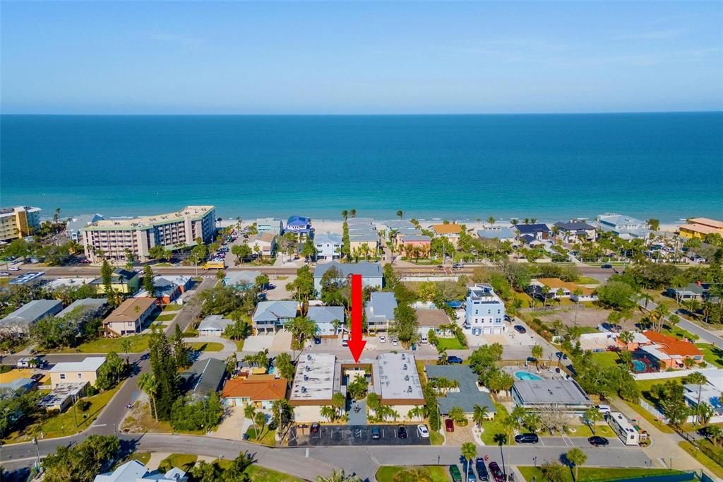 For Rent: $3,000 (1 beds, 1 baths, 598 Square Feet)