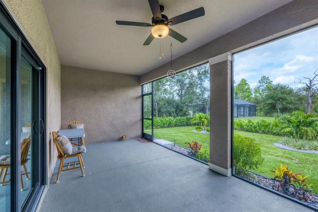 Active With Contract: $320,000 (3 beds, 2 baths, 1688 Square Feet)