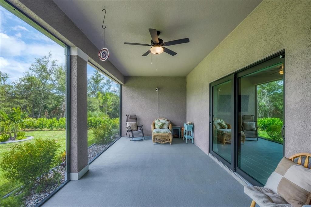 Active With Contract: $320,000 (3 beds, 2 baths, 1688 Square Feet)