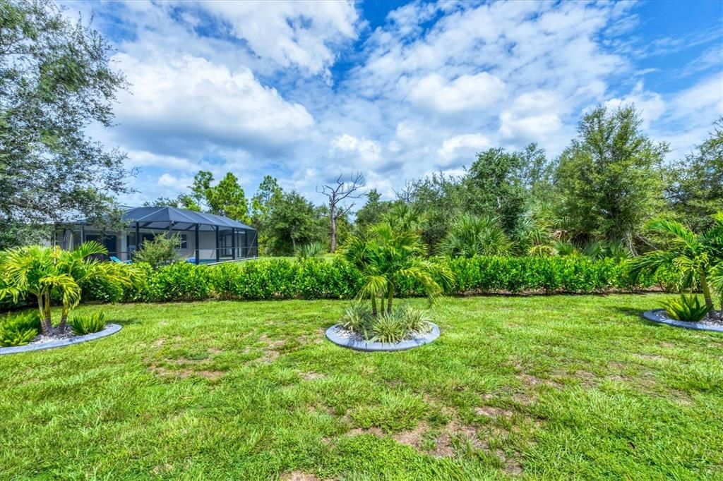 Active With Contract: $320,000 (3 beds, 2 baths, 1688 Square Feet)