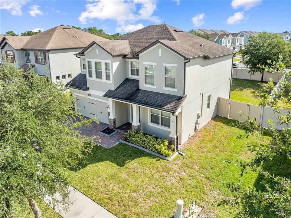 Active With Contract: $484,000 (4 beds, 2 baths, 2486 Square Feet)