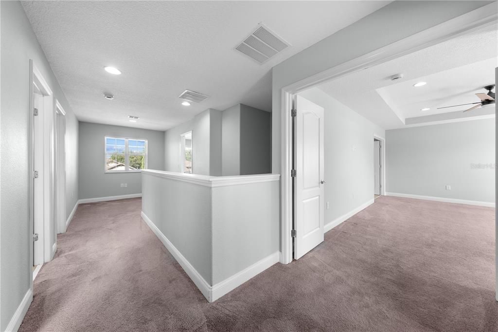 Active With Contract: $484,000 (4 beds, 2 baths, 2486 Square Feet)