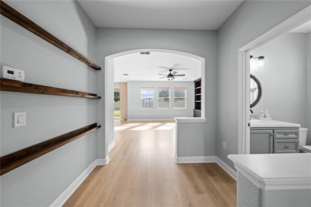 Active With Contract: $484,000 (4 beds, 2 baths, 2486 Square Feet)