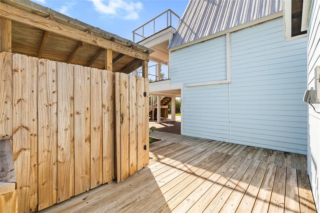 En Venta: $999,000 (3 camas, 2 baños, 1558 Pies cuadrados)