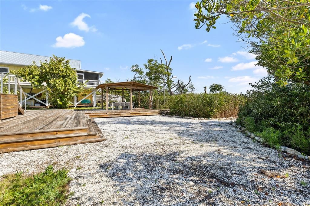 En Venta: $999,000 (3 camas, 2 baños, 1558 Pies cuadrados)