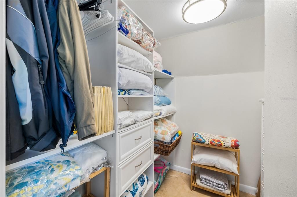 En Venta: $999,000 (3 camas, 2 baños, 1558 Pies cuadrados)
