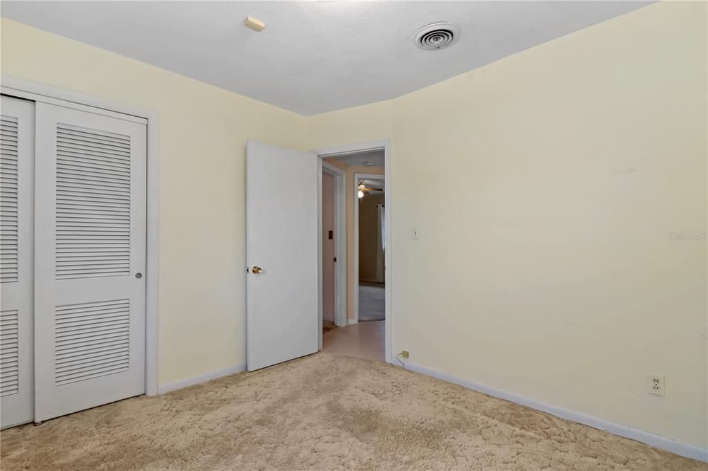 For Sale: $319,900 (3 beds, 2 baths, 1553 Square Feet)