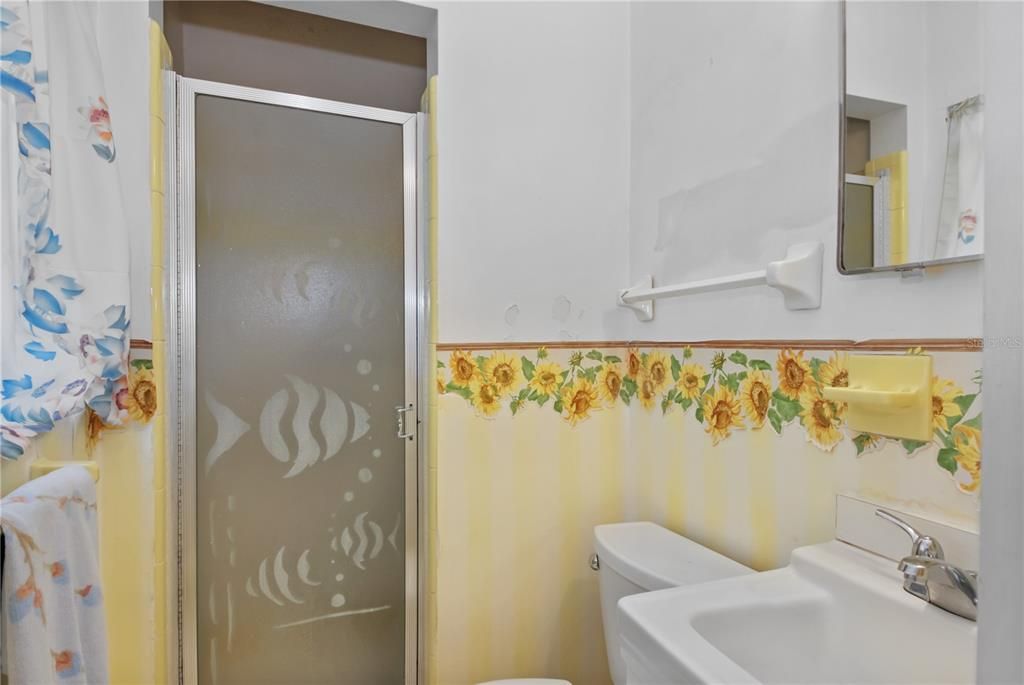 For Sale: $319,900 (3 beds, 2 baths, 1553 Square Feet)