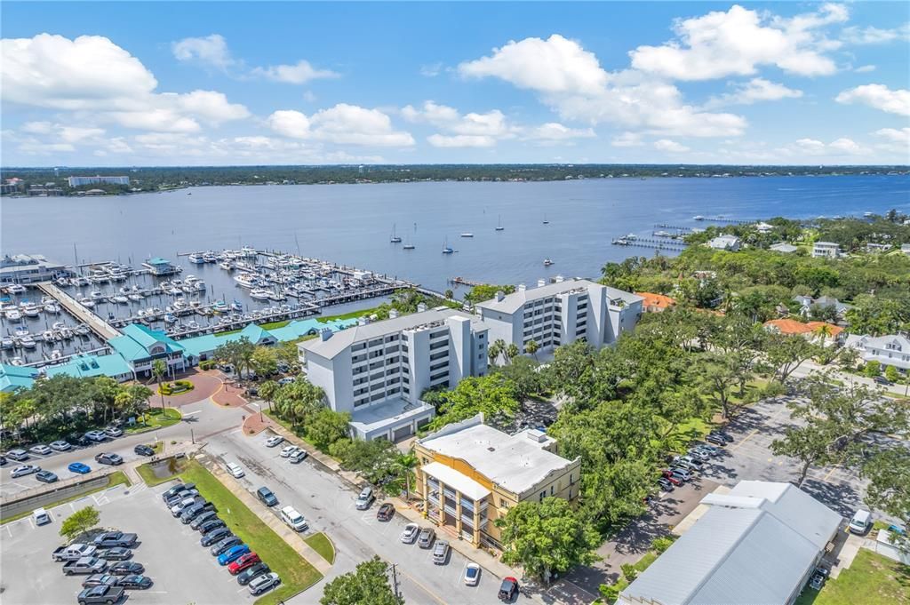 For Sale: $315,875 (2 beds, 2 baths, 1590 Square Feet)