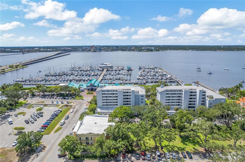 For Sale: $315,875 (2 beds, 2 baths, 1590 Square Feet)