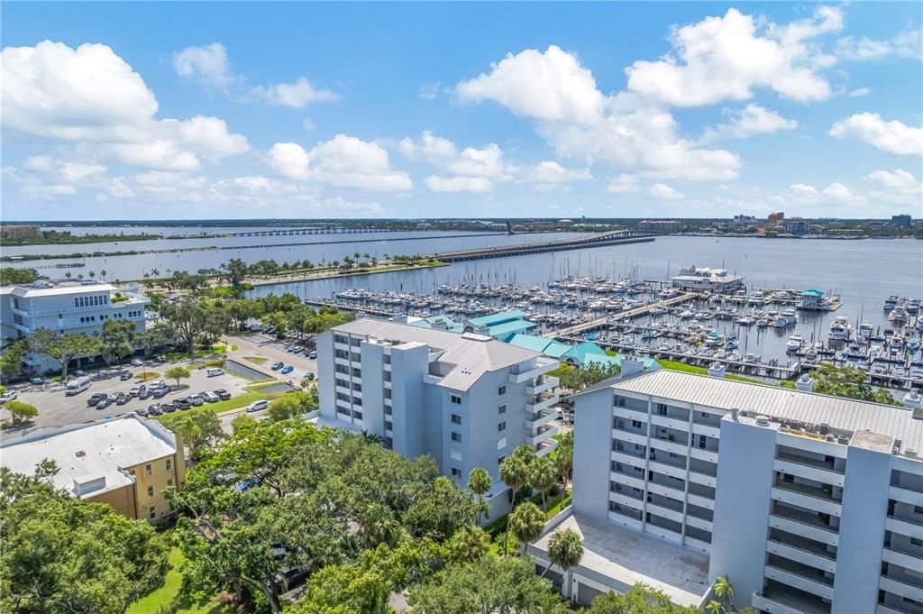 For Sale: $315,875 (2 beds, 2 baths, 1590 Square Feet)