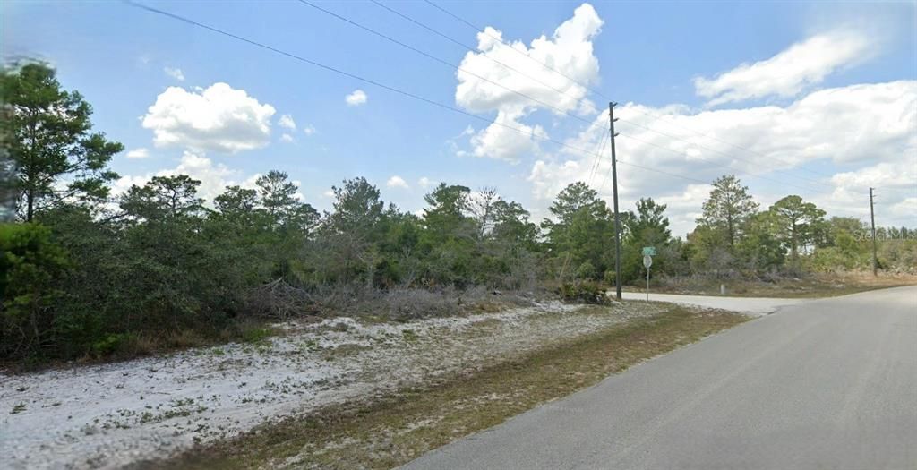 待售: $20,000 (0.27 acres)