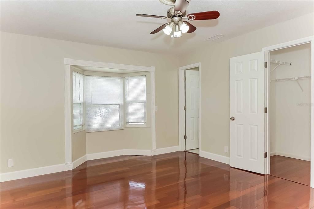 出租: $2,065 (3 贝兹, 2 浴室, 1680 平方英尺)