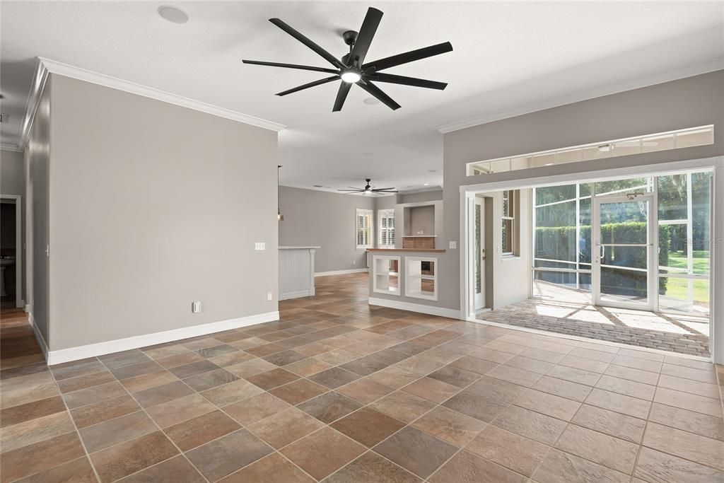 Под контрактом: $799,900 (4 спален, 3 ванн, 2563 Квадратных фут)