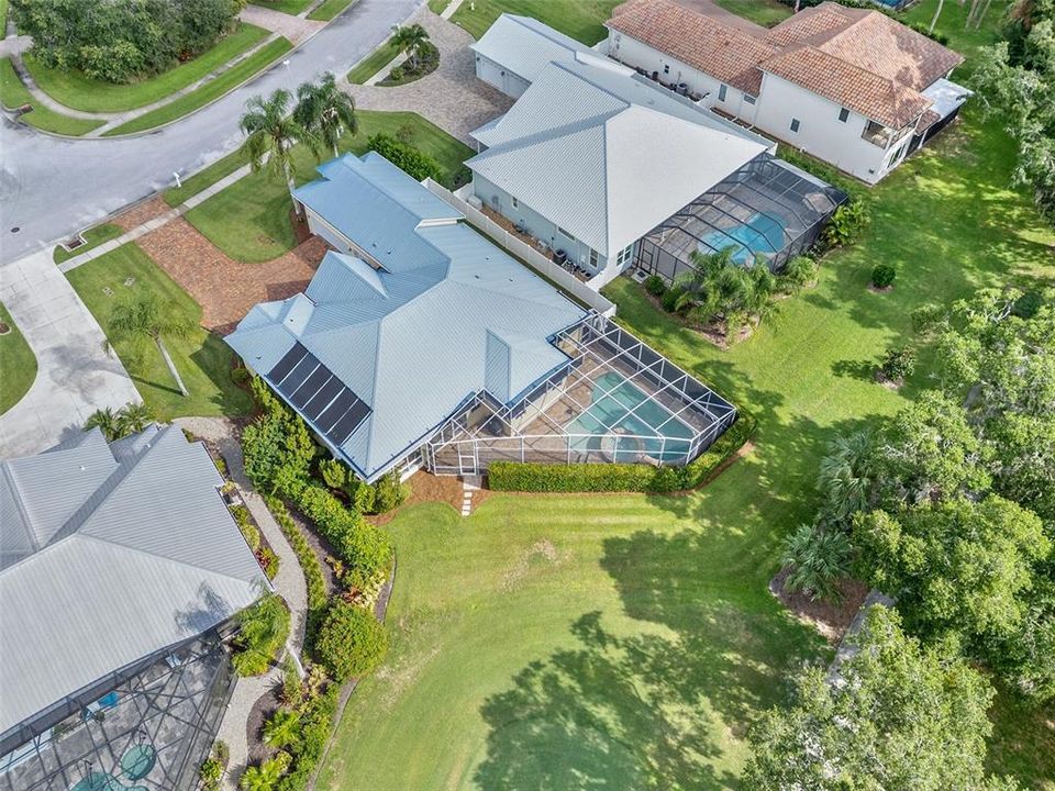 Под контрактом: $799,900 (4 спален, 3 ванн, 2563 Квадратных фут)