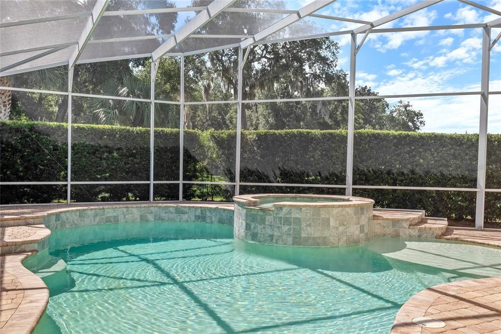 Под контрактом: $799,900 (4 спален, 3 ванн, 2563 Квадратных фут)