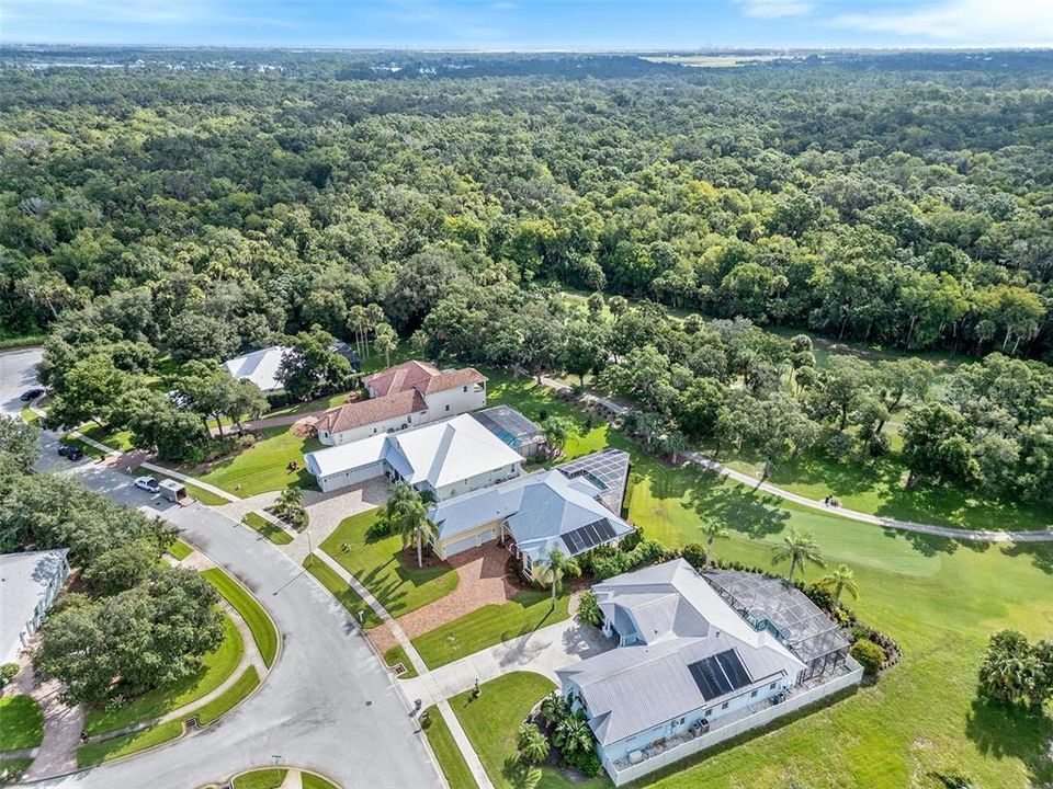 Под контрактом: $799,900 (4 спален, 3 ванн, 2563 Квадратных фут)